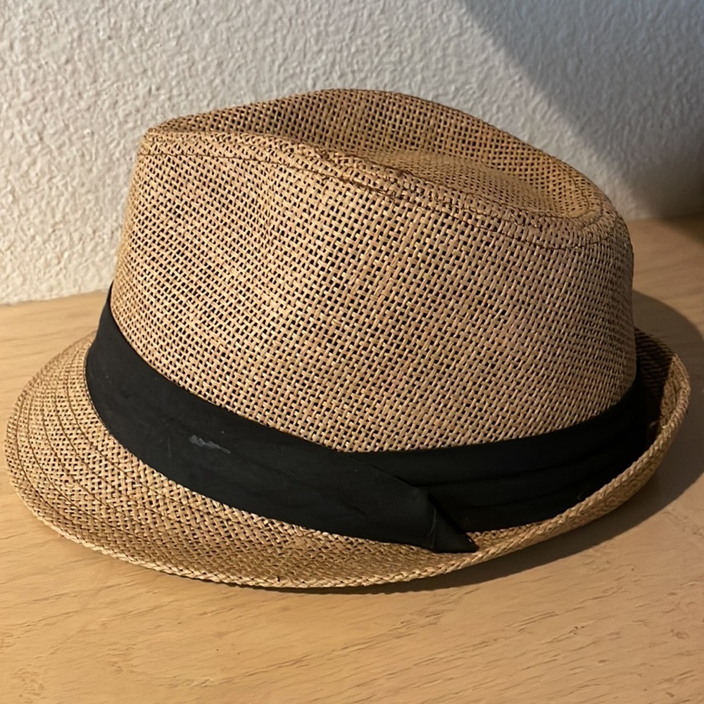 Wicker Fedora - Picture 3 of 7